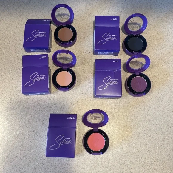 12 Piece New and Unused Selena by MAC Collection